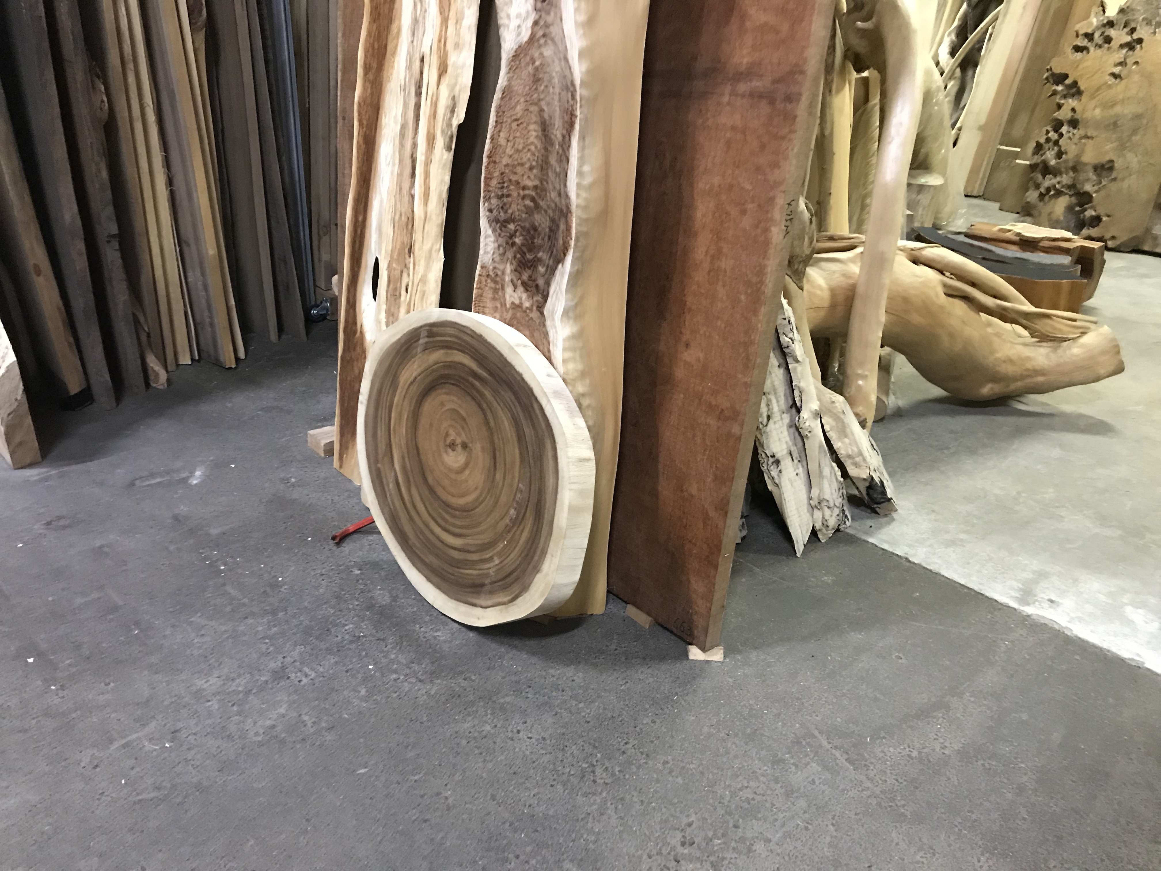 奈良県吉野にある材木屋さん 東大阪でリフォームするなら吉武工務店