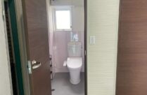 倉庫内のトイレを改修